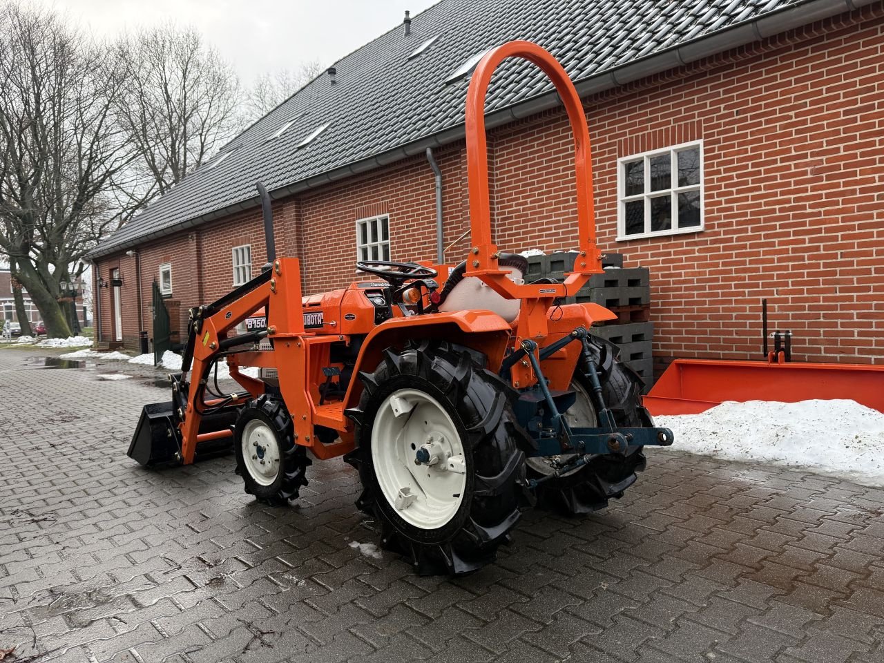 Traktor Türe ait Kubota B1502DT, Gebrauchtmaschine içinde Nieuw-Weerdinge (resim 4)