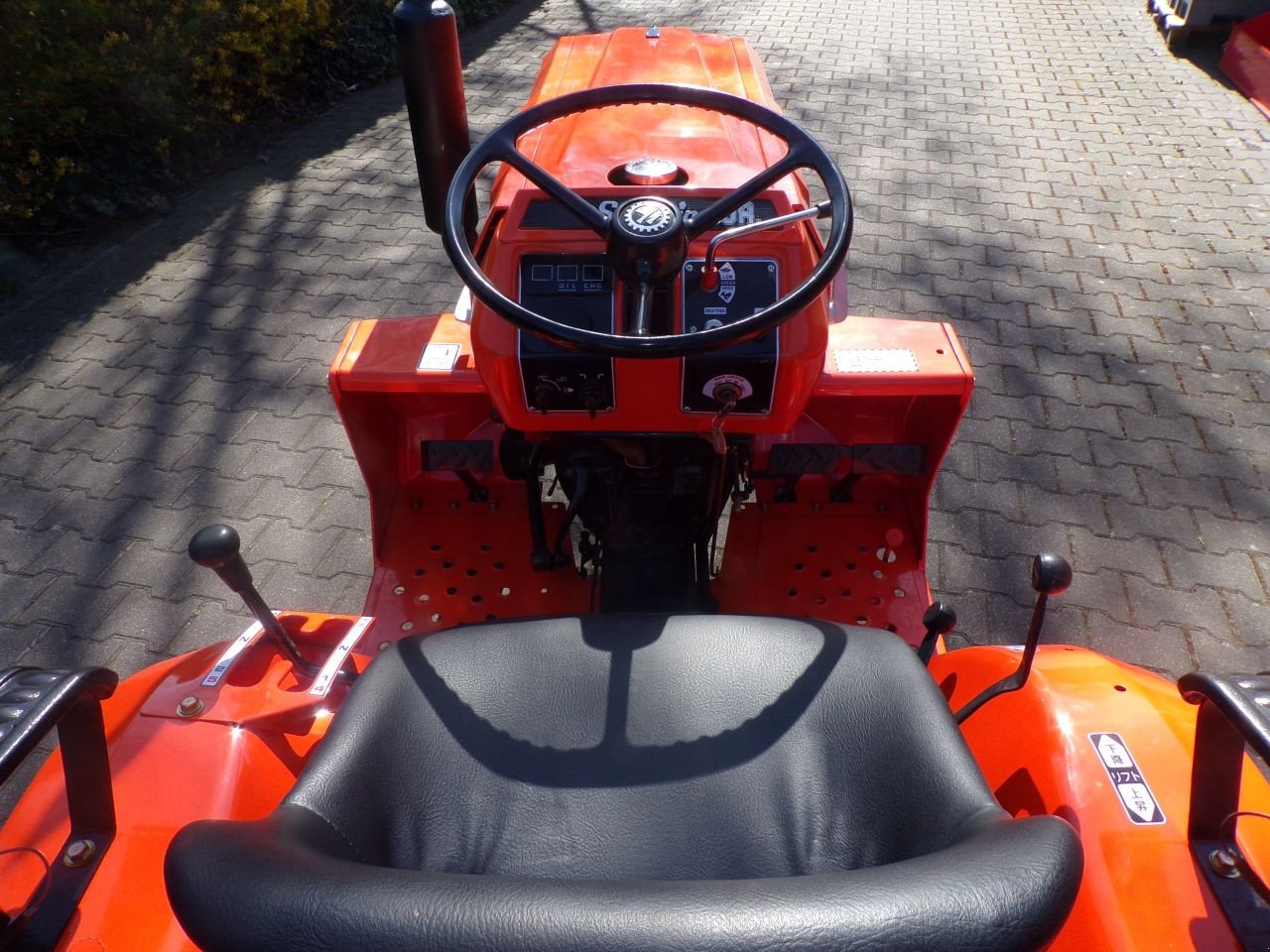 Traktor typu Kubota B1502DT, Gebrauchtmaschine v Nieuw-Weerdinge (Obrázek 5)