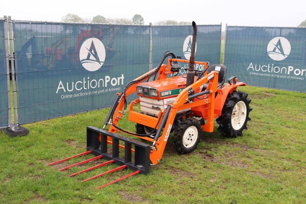 Traktor za tip Kubota B1502DT, Gebrauchtmaschine u Antwerpen (Slika 10)