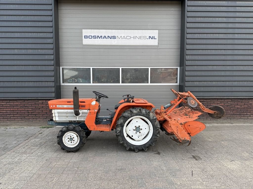 Traktor des Typs Kubota B1600 4WD 20 PK minitractor + frees, Gebrauchtmaschine in Neer (Bild 2)