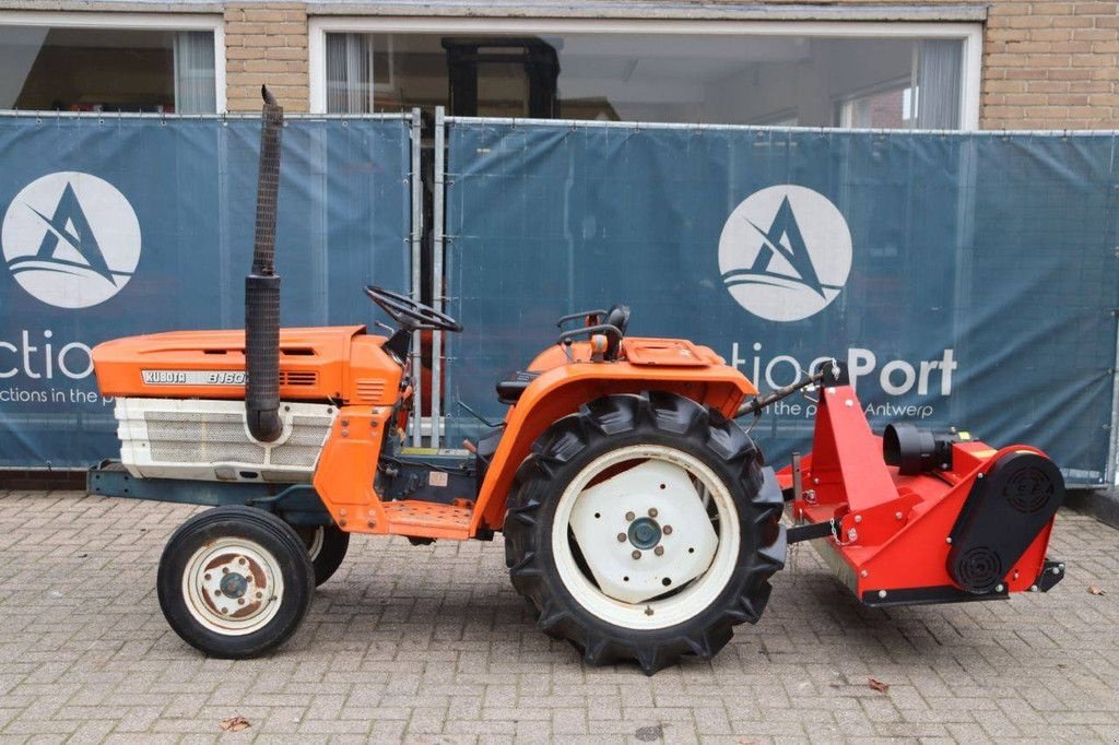 Traktor типа Kubota B1600, Gebrauchtmaschine в Antwerpen (Фотография 2)