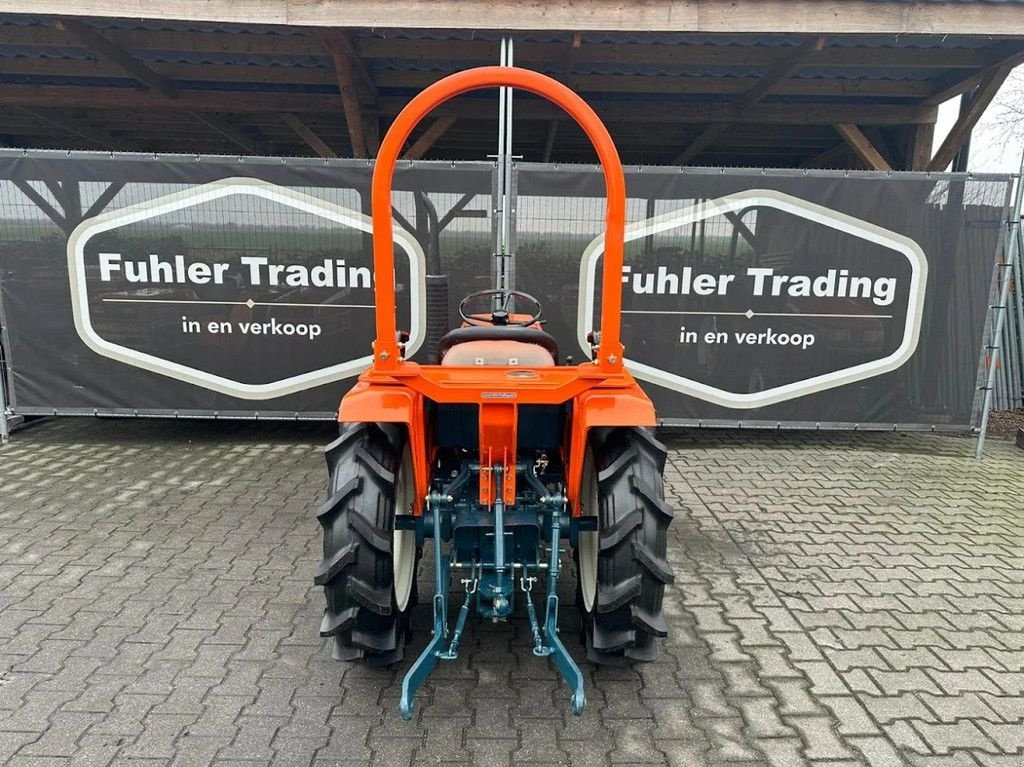 Traktor des Typs Kubota B1600D, Gebrauchtmaschine in Nieuw-Weerdinge (Bild 2)