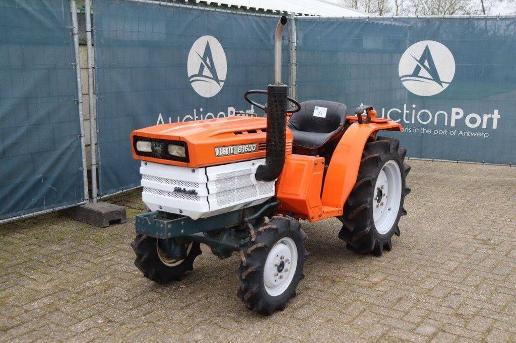 Traktor van het type Kubota B1600DT, Gebrauchtmaschine in Antwerpen (Foto 10)