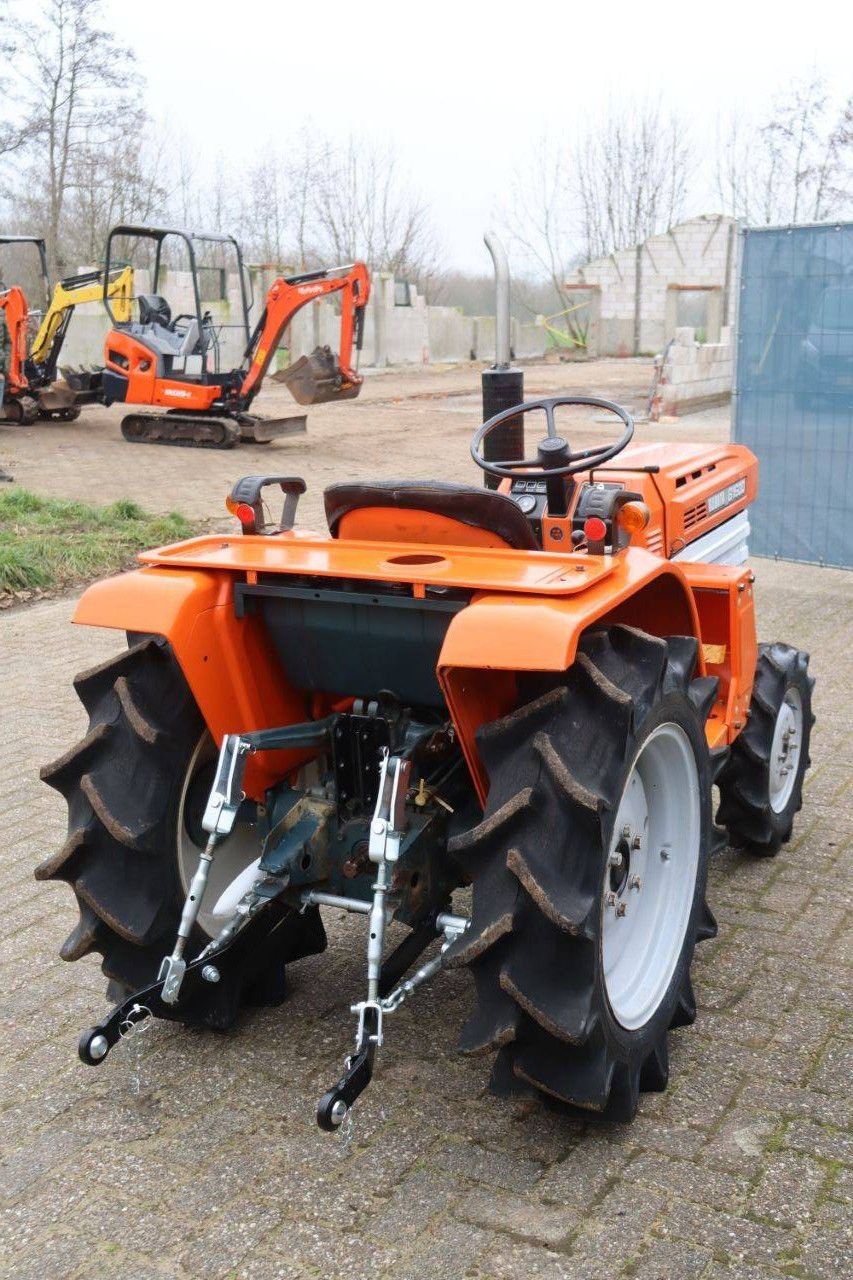Traktor del tipo Kubota B1600DT, Gebrauchtmaschine en Antwerpen (Imagen 7)