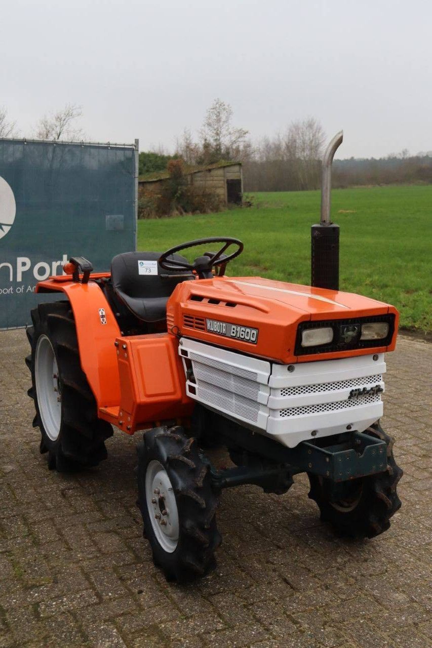Traktor del tipo Kubota B1600DT, Gebrauchtmaschine en Antwerpen (Imagen 8)