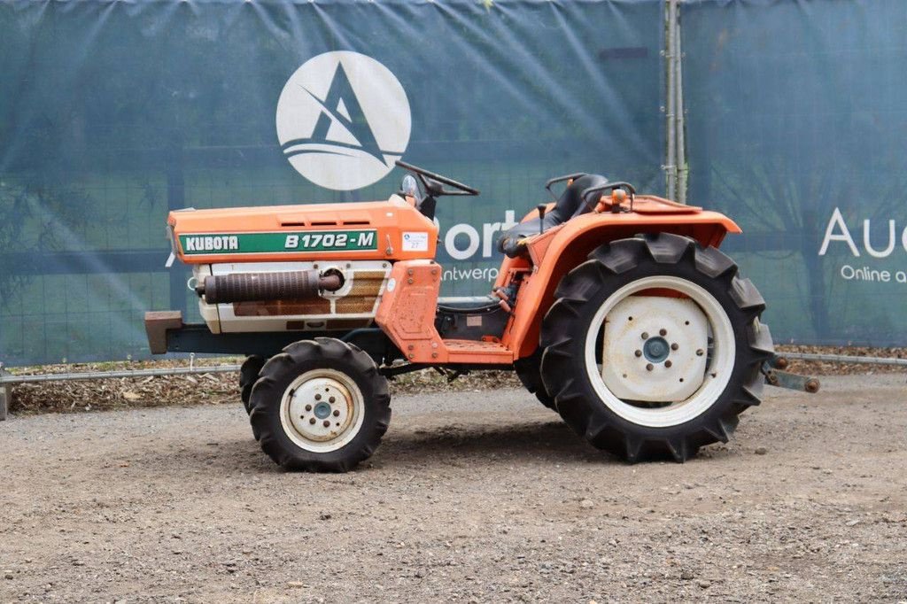 Traktor του τύπου Kubota B1702-M, Gebrauchtmaschine σε Antwerpen (Φωτογραφία 1)