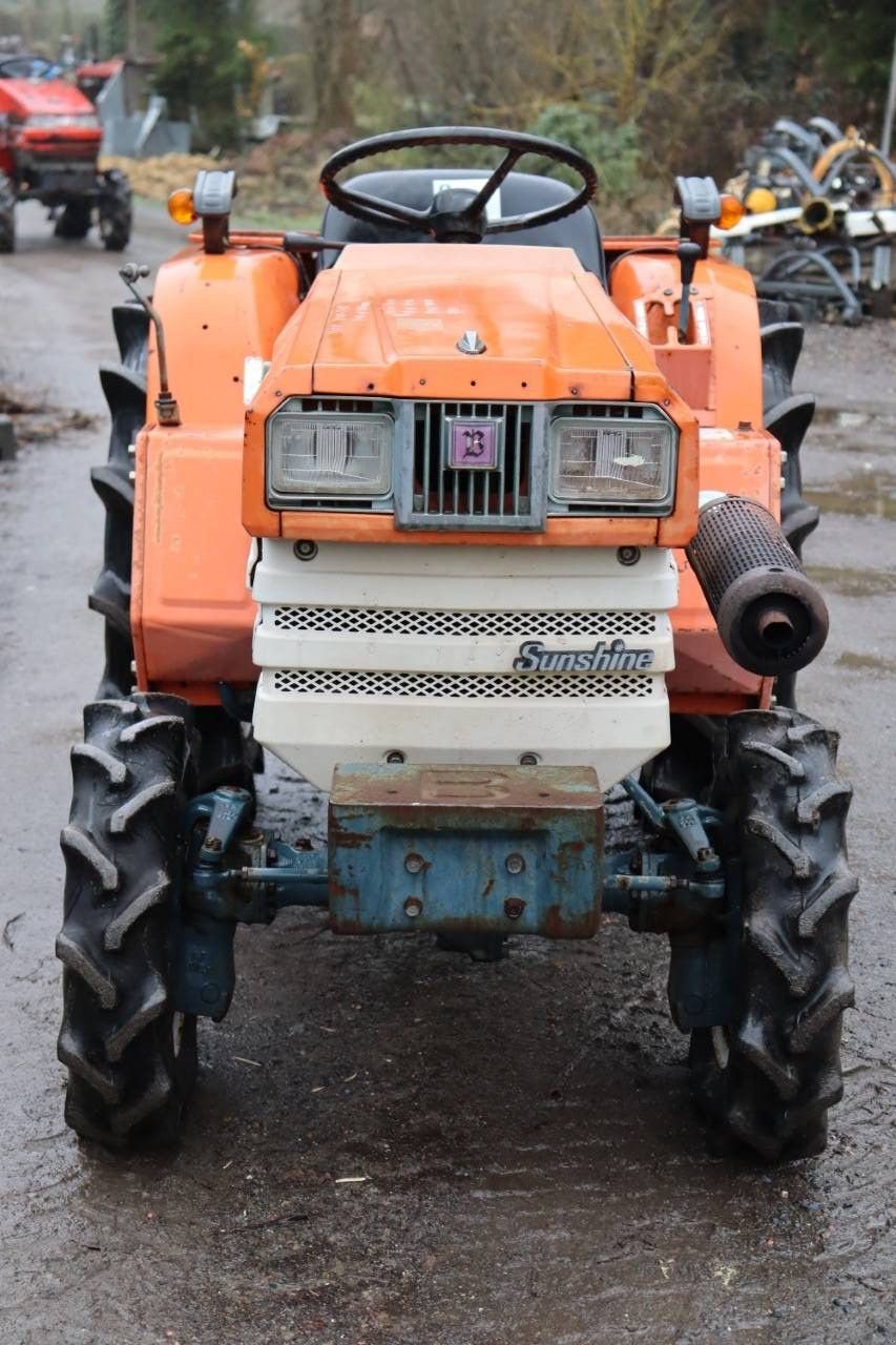Traktor of the type Kubota B1702-M, Gebrauchtmaschine in Antwerpen (Picture 9)