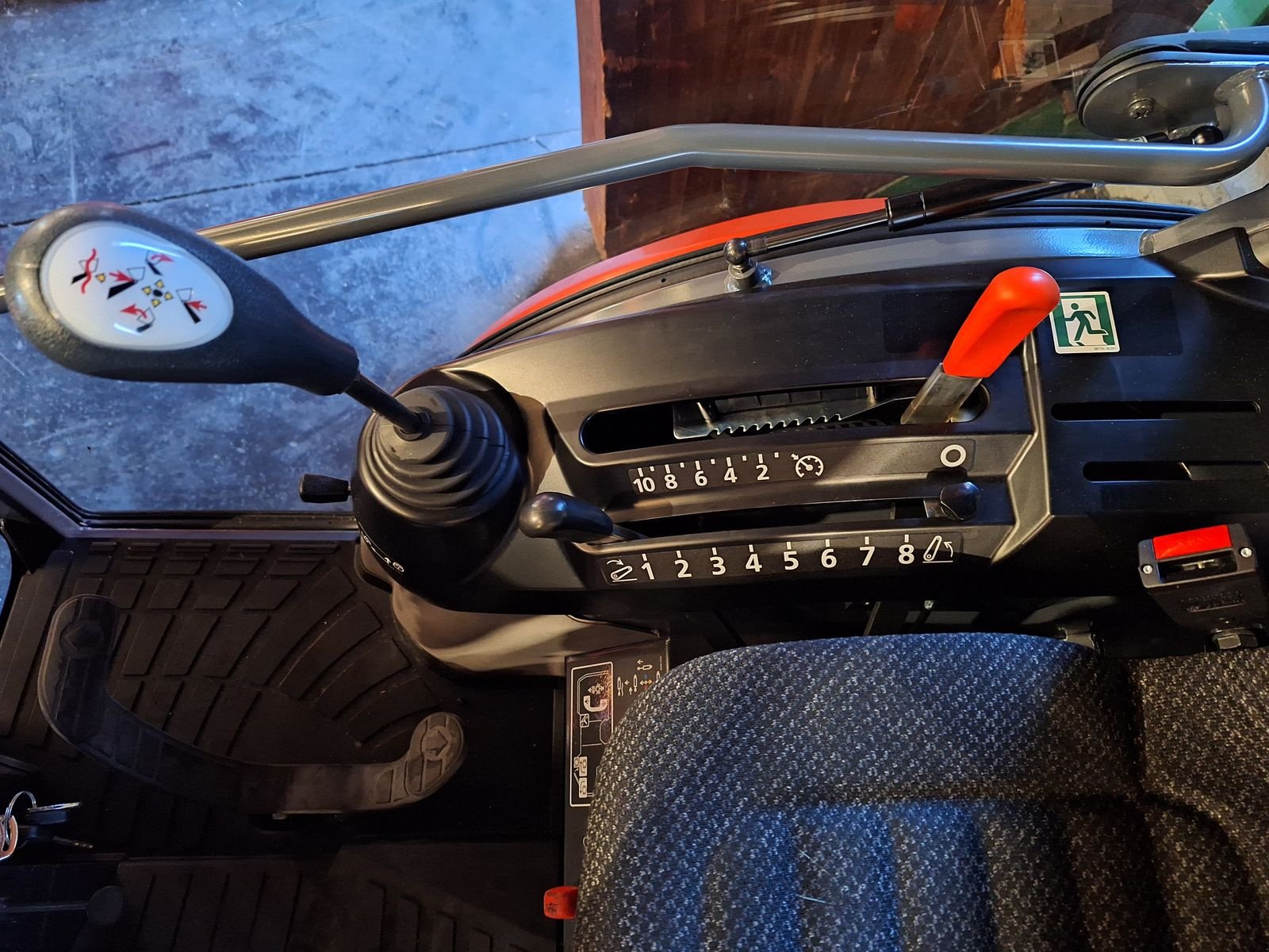 Traktor of the type Kubota B2-261 Action Snow, Neumaschine in Bergheim (Picture 8)