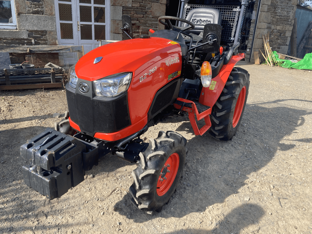 Traktor типа Kubota B2-261, Gebrauchtmaschine в TREMEUR (Фотография 1)