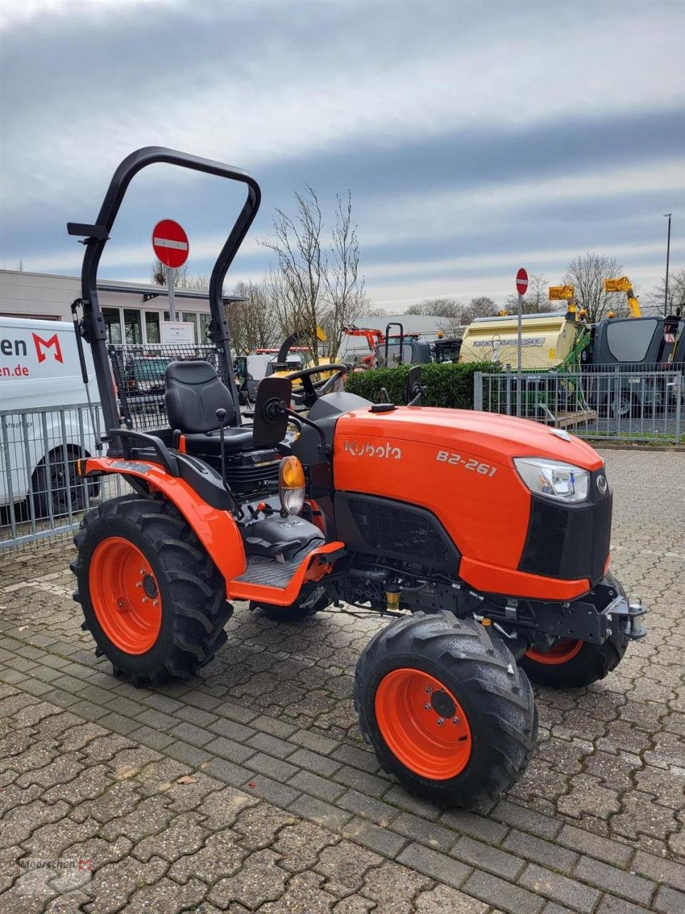 Traktor типа Kubota B2-261HR, Neumaschine в Tönisvorst (Фотография 1)