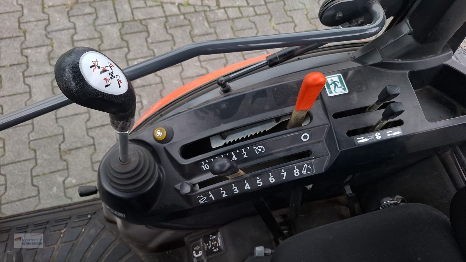 Traktor des Typs Kubota B2231 H, Gebrauchtmaschine in Altenberge (Bild 12)