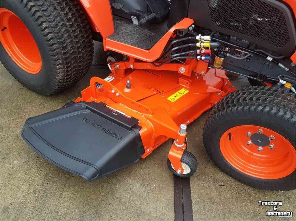 Traktor tip Kubota B2261 HDW compact traktor, Gebrauchtmaschine in Zevenaar (Poză 8)