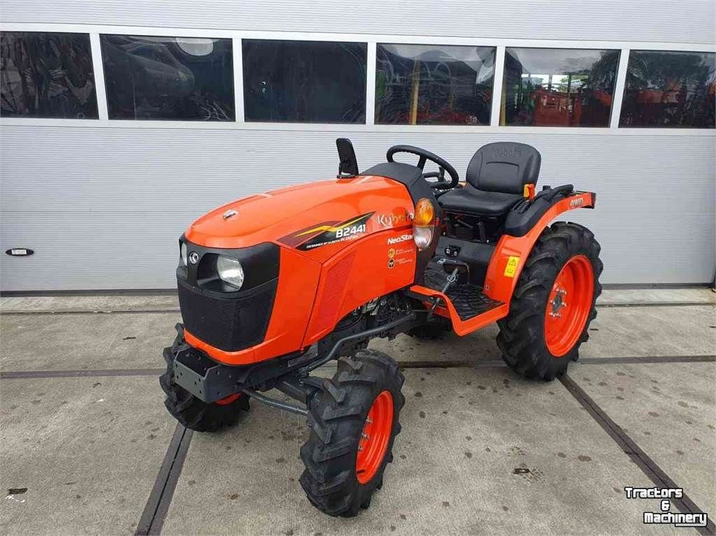 Traktor des Typs Kubota B2441 Compact traktor, Gebrauchtmaschine in Zevenaar (Bild 1)