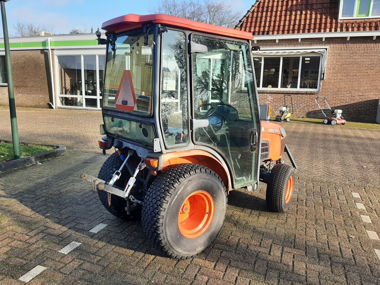 Traktor typu Kubota B2530, Gebrauchtmaschine v Hardegarijp (Obrázek 3)