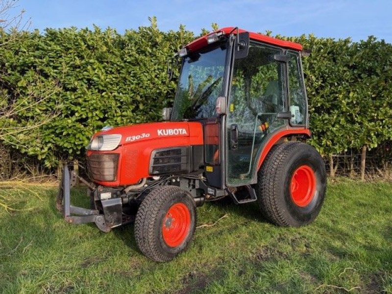 Traktor del tipo Kubota B3030 HST, Gebrauchtmaschine In Klaaswaal (Immagine 11)