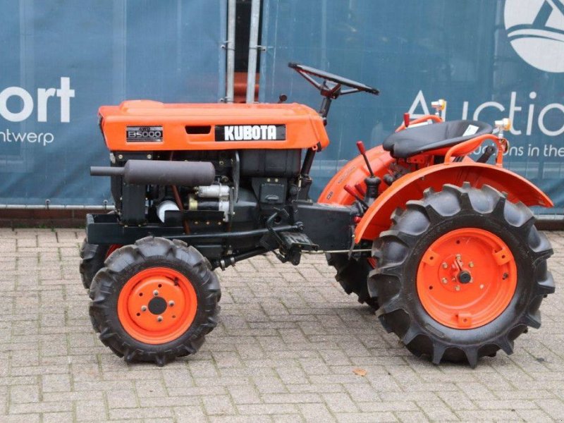Traktor от тип Kubota B5000, Gebrauchtmaschine в Antwerpen (Снимка 1)