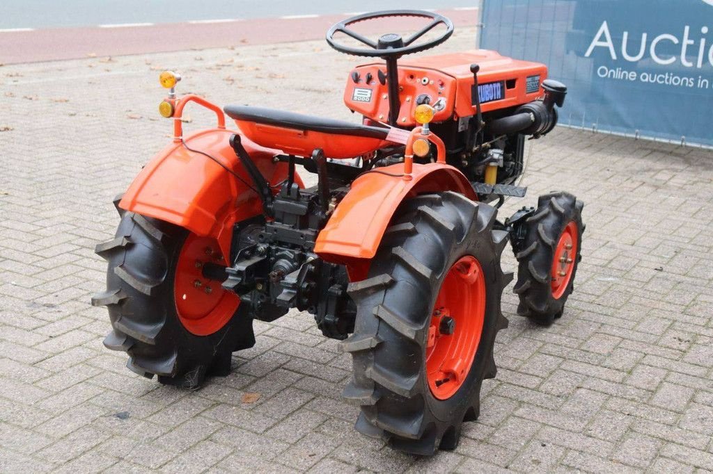 Traktor du type Kubota B5000, Gebrauchtmaschine en Antwerpen (Photo 7)