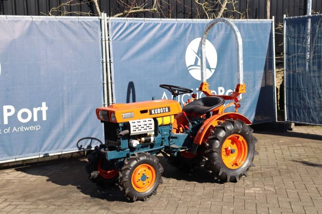 Traktor του τύπου Kubota B5000, Gebrauchtmaschine σε Antwerpen (Φωτογραφία 10)