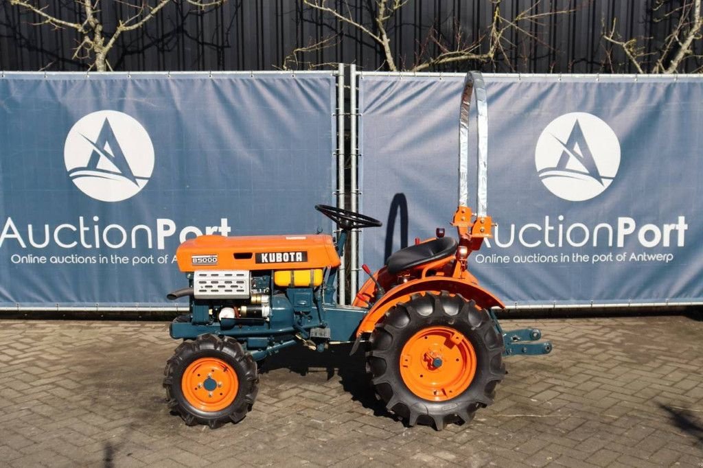 Traktor του τύπου Kubota B5000, Gebrauchtmaschine σε Antwerpen (Φωτογραφία 2)