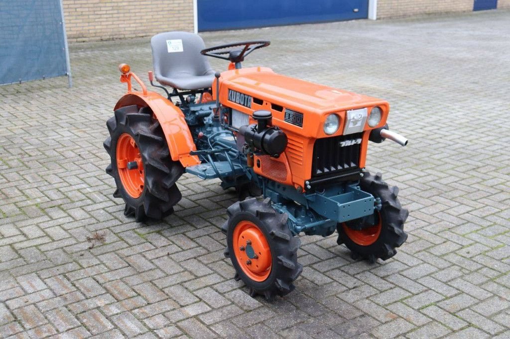 Traktor des Typs Kubota B5001, Gebrauchtmaschine in Antwerpen (Bild 8)