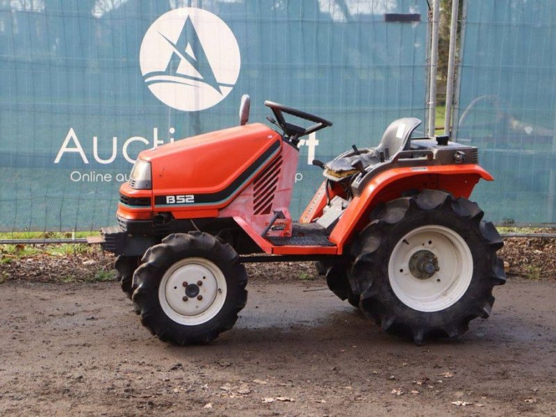 Traktor del tipo Kubota B52, Gebrauchtmaschine In Antwerpen (Immagine 1)