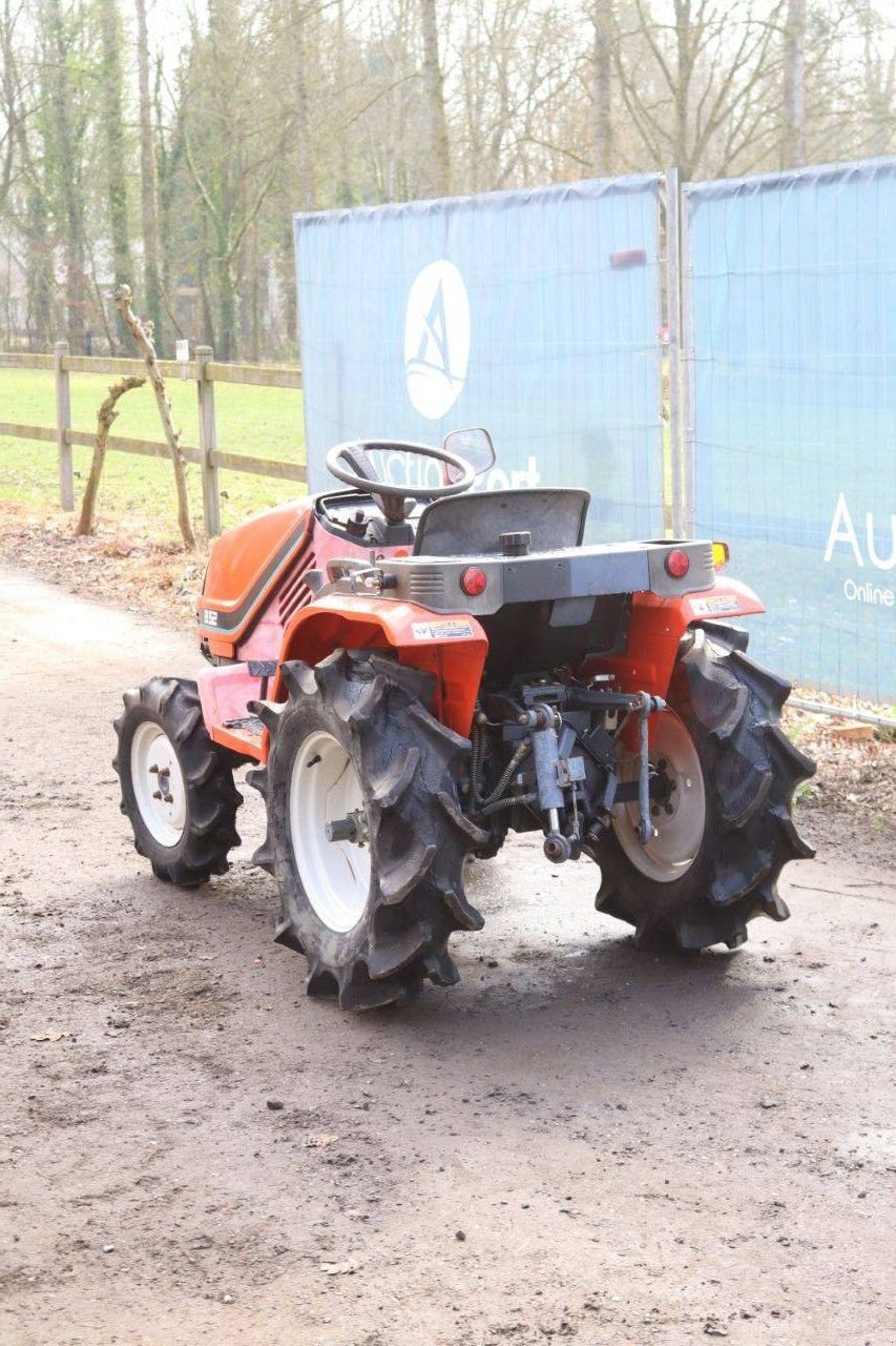Traktor du type Kubota B52, Gebrauchtmaschine en Antwerpen (Photo 4)