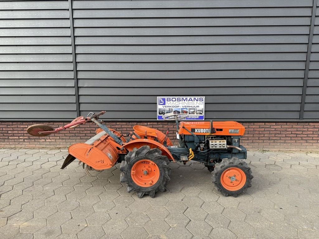 Traktor des Typs Kubota B6000 4WD minitractor + frees, Gebrauchtmaschine in Neer (Bild 8)