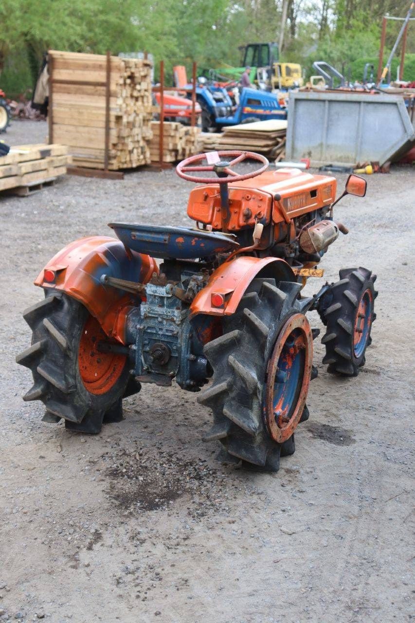 Traktor typu Kubota B6000, Gebrauchtmaschine w Antwerpen (Zdjęcie 7)