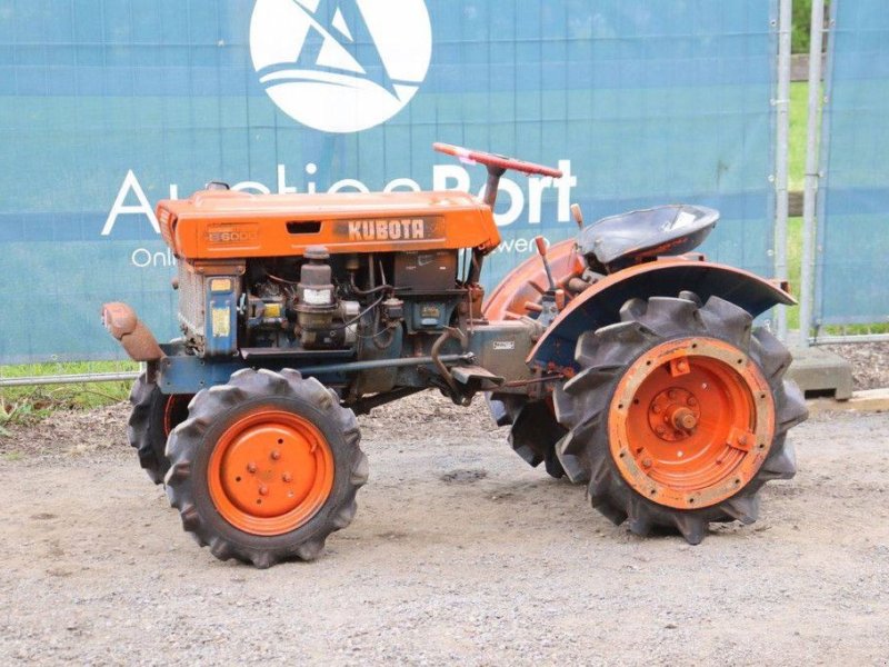 Traktor typu Kubota B6000, Gebrauchtmaschine w Antwerpen (Zdjęcie 1)
