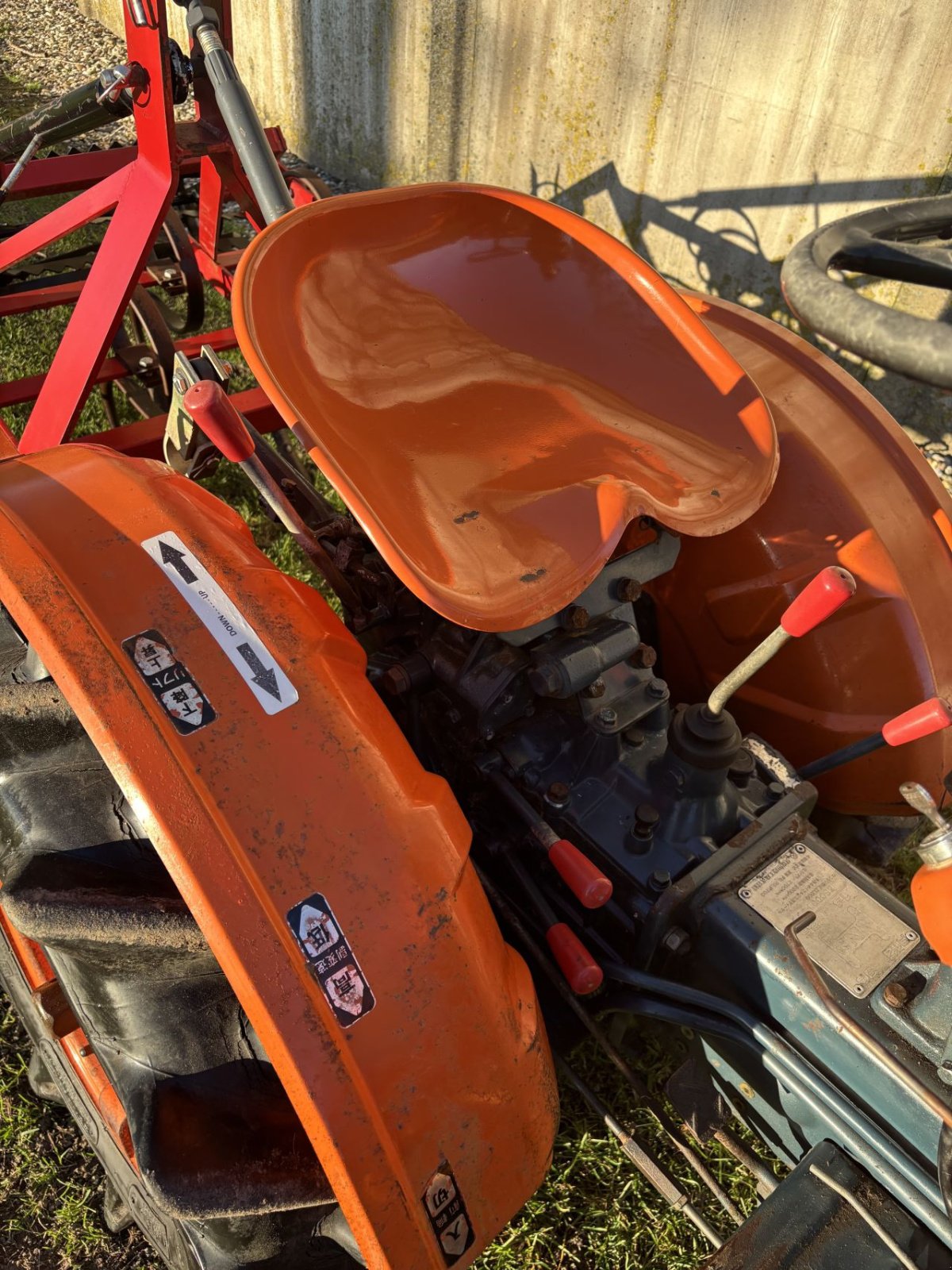 Traktor a típus Kubota B6000, Gebrauchtmaschine ekkor: Den Bommel (Kép 8)