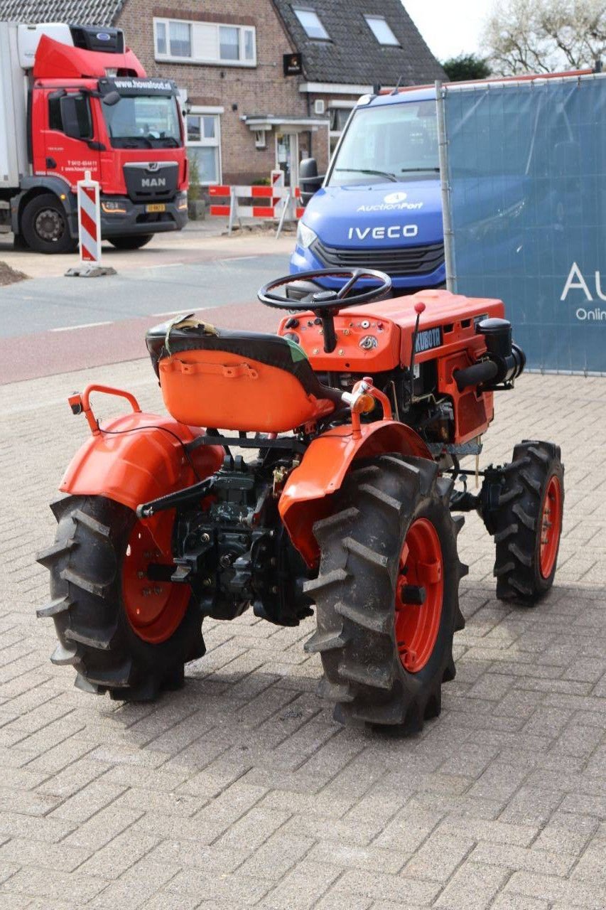 Traktor del tipo Kubota B6001, Gebrauchtmaschine In Antwerpen (Immagine 7)