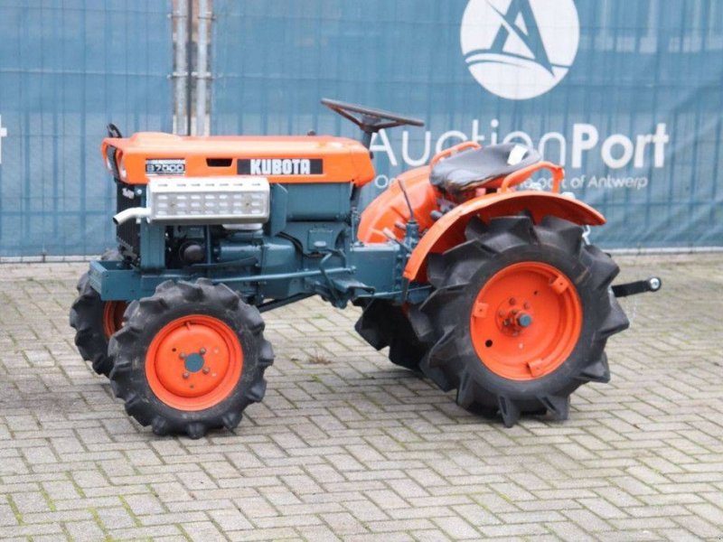 Traktor del tipo Kubota B7000, Gebrauchtmaschine In Antwerpen (Immagine 1)