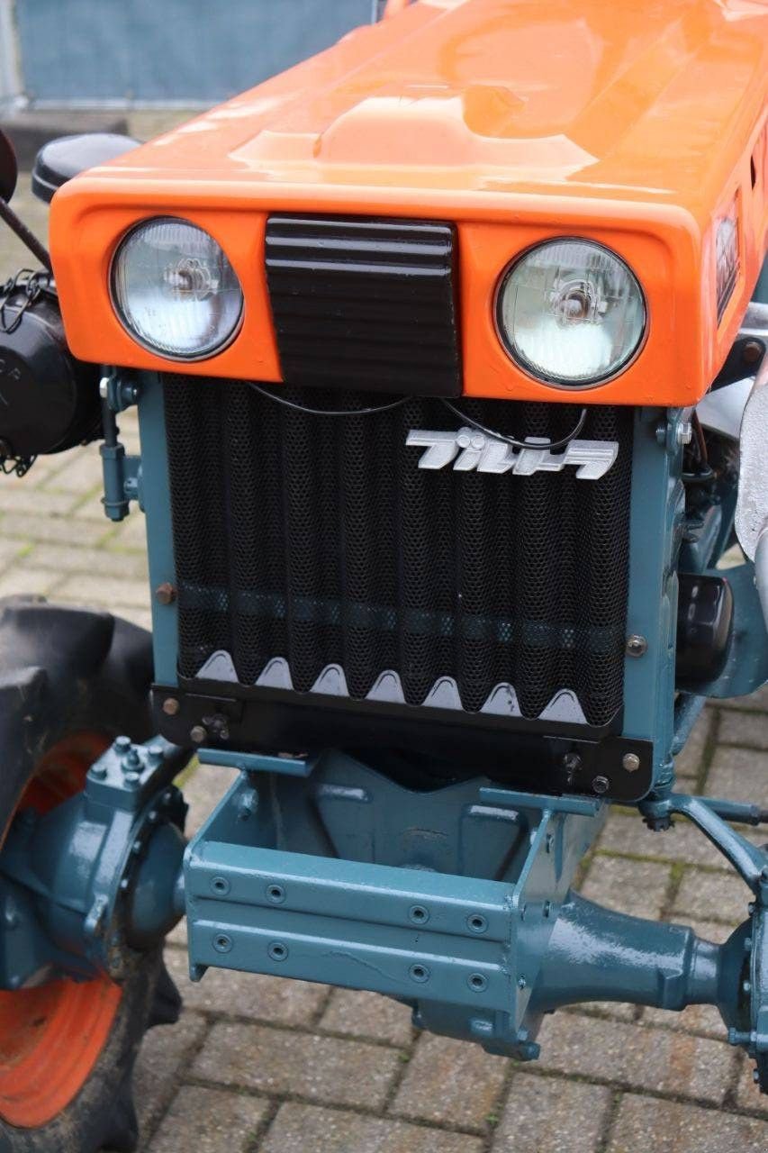 Traktor des Typs Kubota B7000, Gebrauchtmaschine in Antwerpen (Bild 11)
