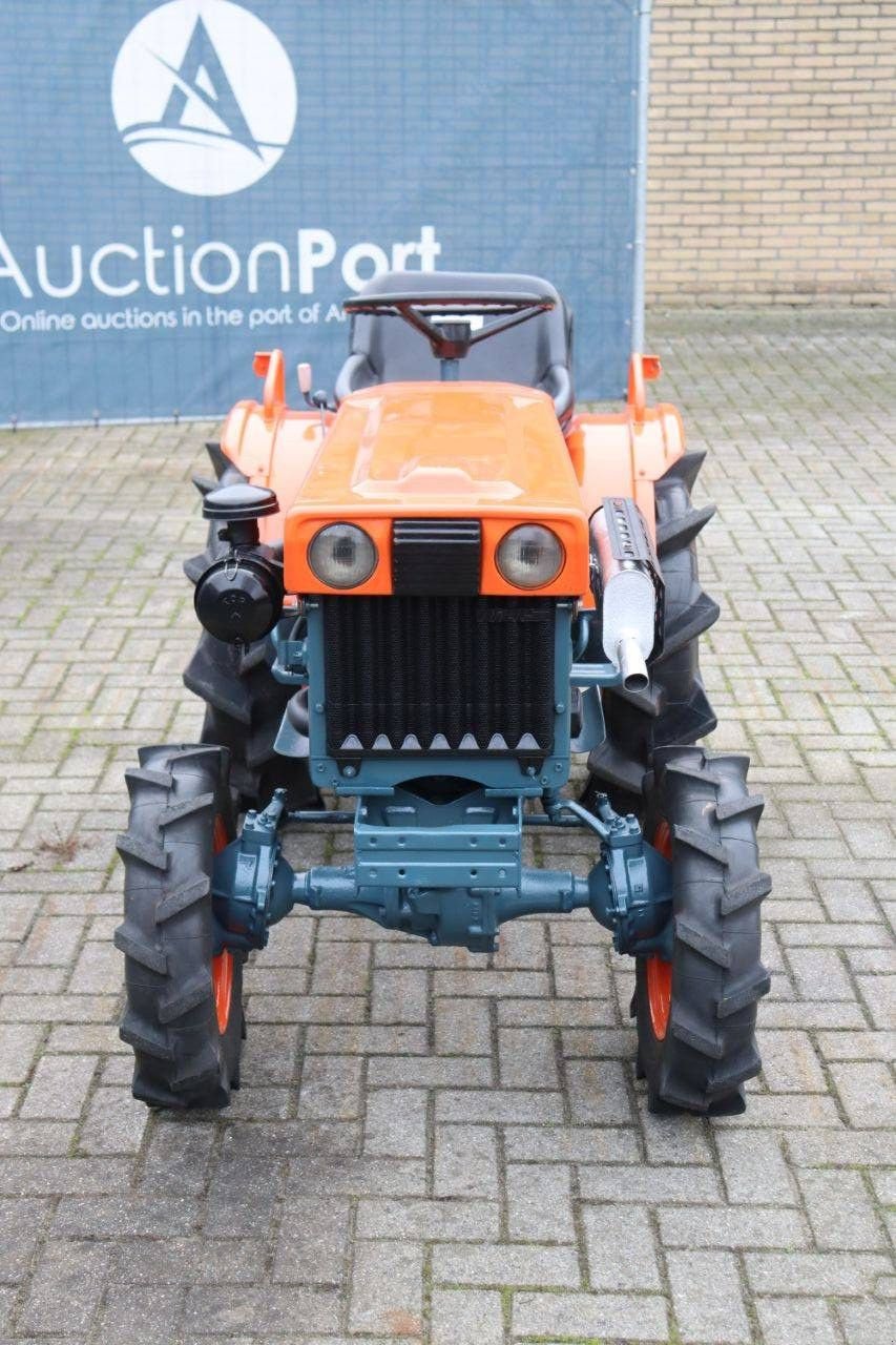 Traktor typu Kubota B7000, Gebrauchtmaschine w Antwerpen (Zdjęcie 9)