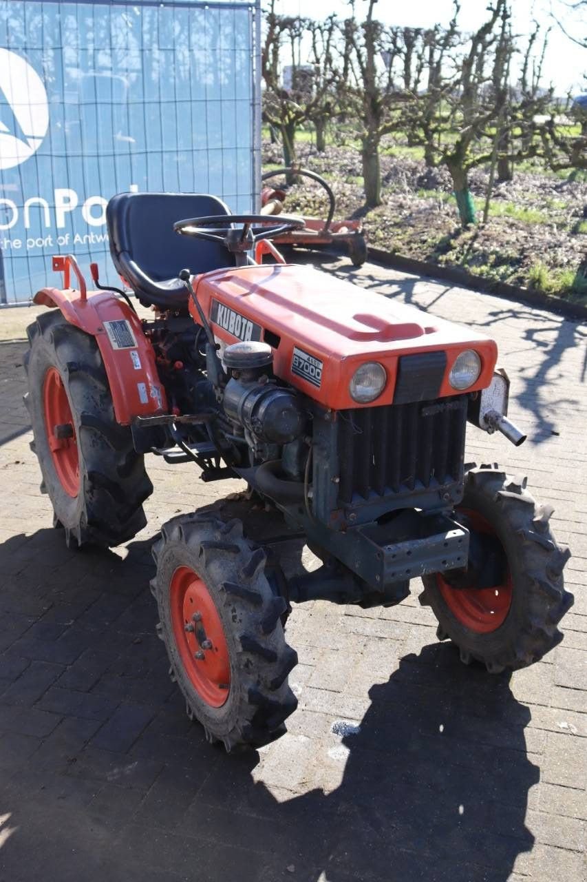 Traktor typu Kubota B7000, Gebrauchtmaschine v Antwerpen (Obrázok 8)