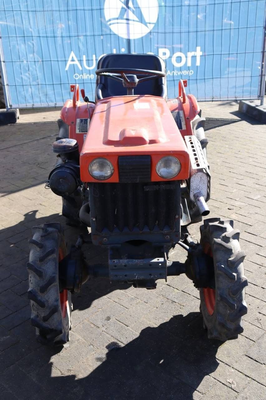 Traktor typu Kubota B7000, Gebrauchtmaschine v Antwerpen (Obrázok 9)