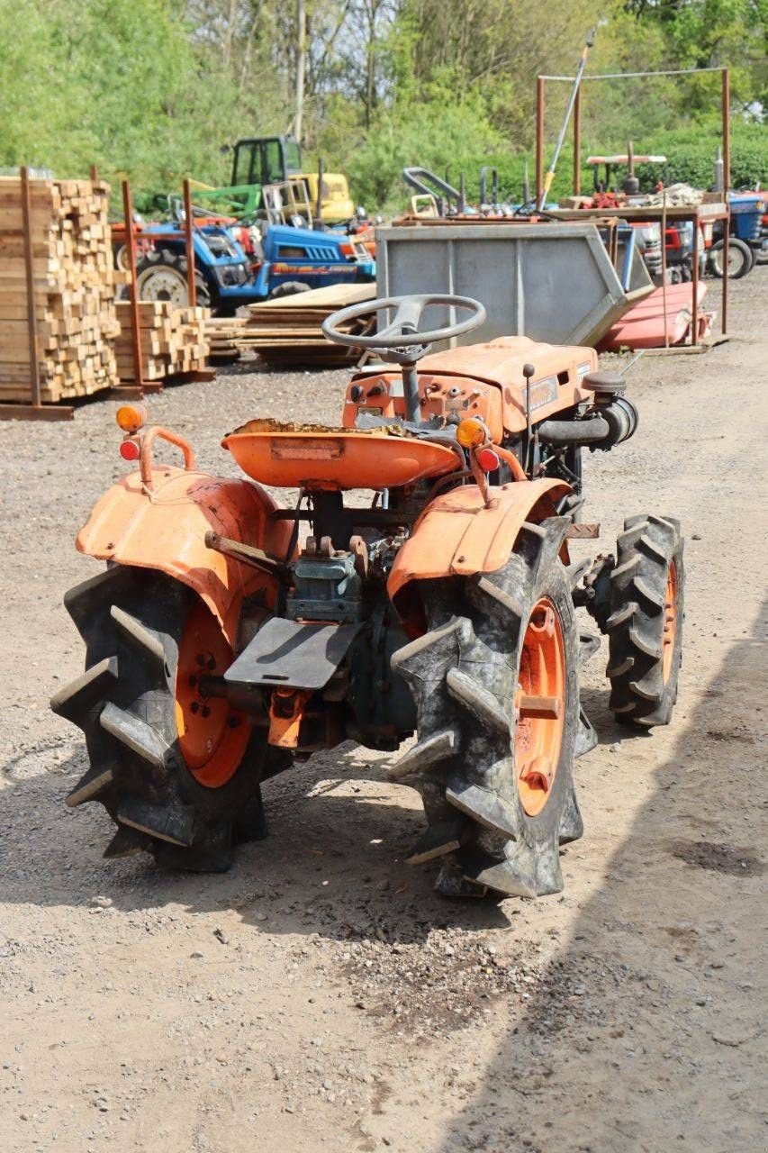 Traktor van het type Kubota B7000, Gebrauchtmaschine in Antwerpen (Foto 7)