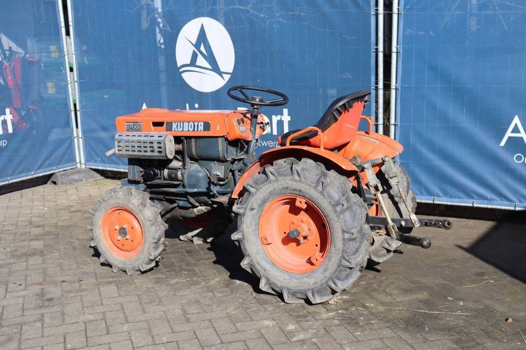 Traktor a típus Kubota B7000, Gebrauchtmaschine ekkor: Antwerpen (Kép 3)