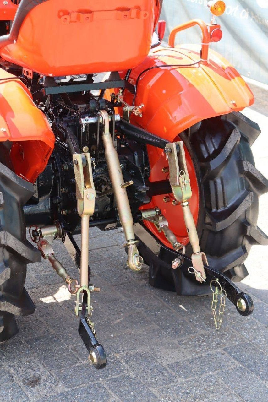 Traktor van het type Kubota B7001, Gebrauchtmaschine in Antwerpen (Foto 10)