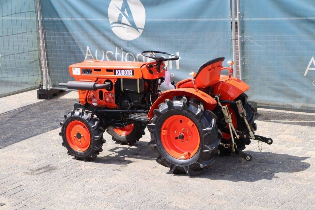 Traktor del tipo Kubota B7001, Gebrauchtmaschine In Antwerpen (Immagine 3)