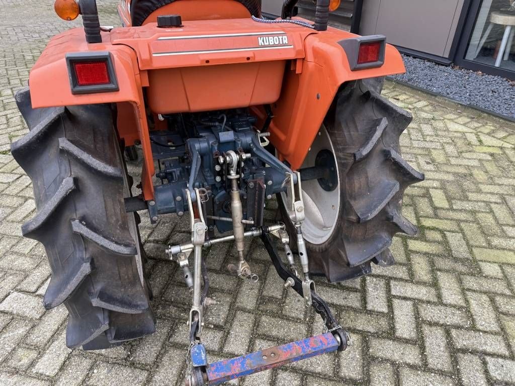 Traktor des Typs Kubota Bultra B1 - 17, Gebrauchtmaschine in Luttenberg (Bild 5)