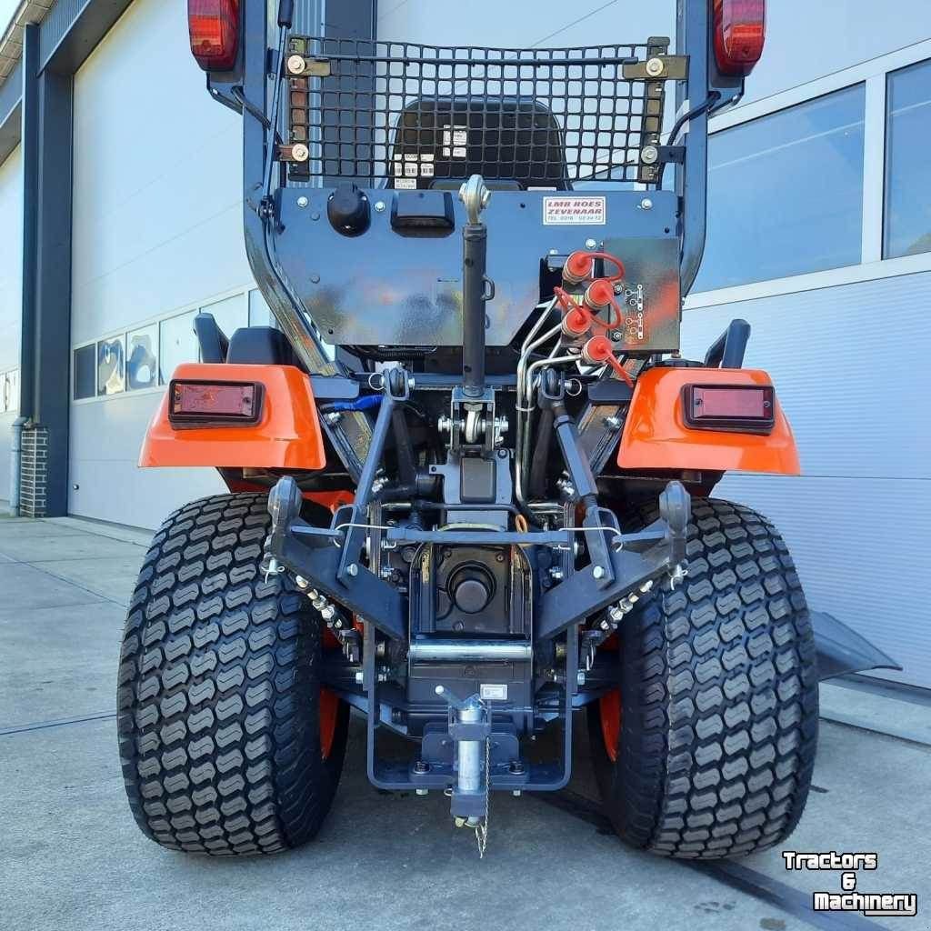 Traktor des Typs Kubota BX231 compact traktor met maaier, Gebrauchtmaschine in Zevenaar (Bild 3)