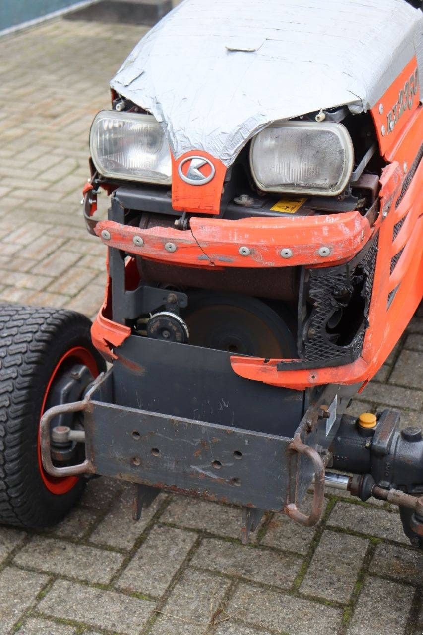 Traktor des Typs Kubota BX2350, Gebrauchtmaschine in Antwerpen (Bild 11)