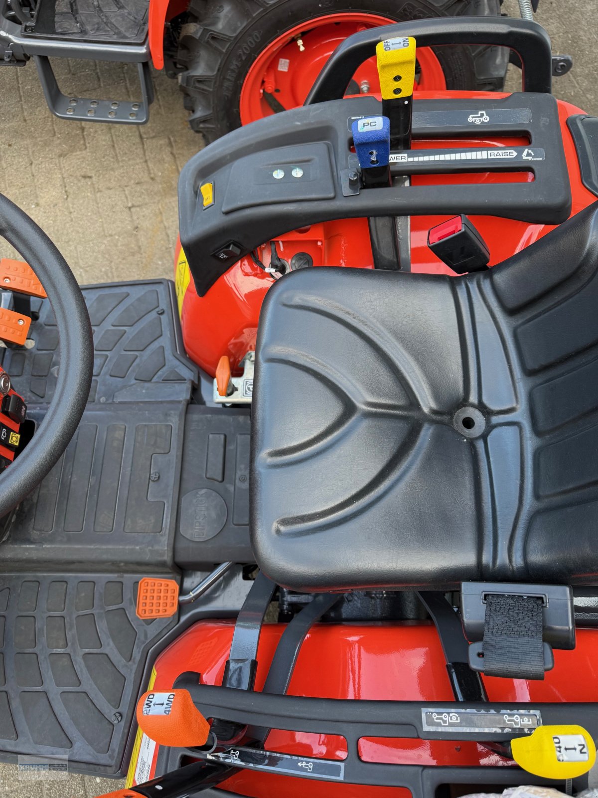 Traktor of the type Kubota EK1-261 HST, Neumaschine in Malterdingen (Picture 3)