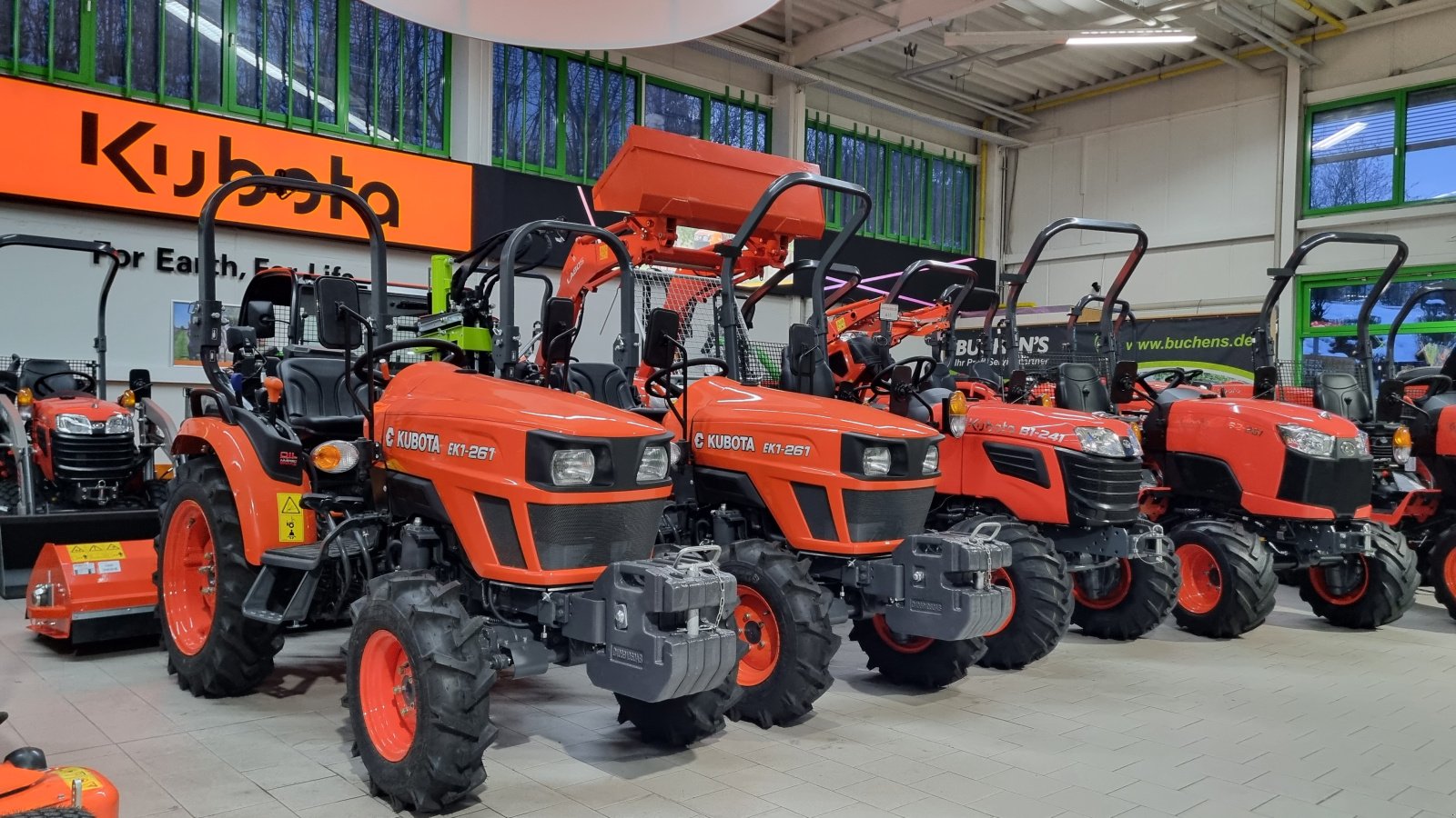 Traktor des Typs Kubota EK1-261, Neumaschine in Olpe (Bild 8)