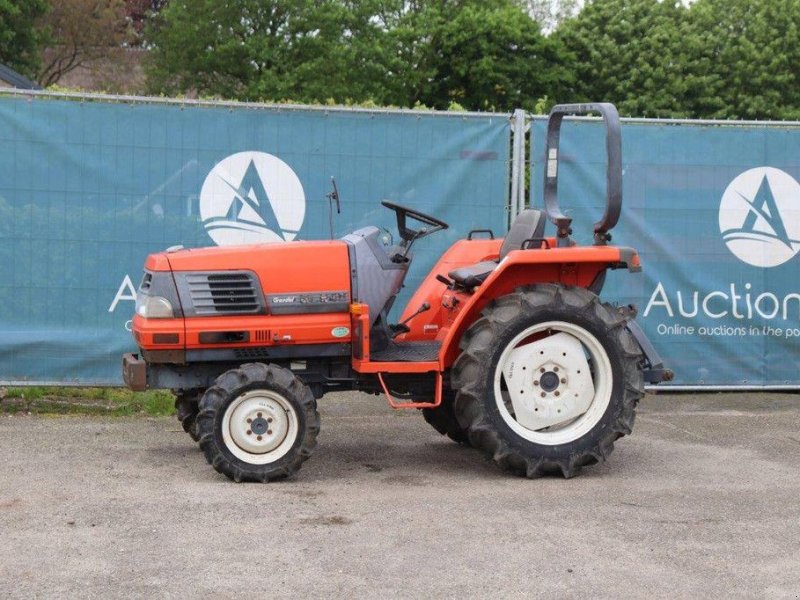 Traktor a típus Kubota Grandel GL240, Gebrauchtmaschine ekkor: Antwerpen (Kép 1)