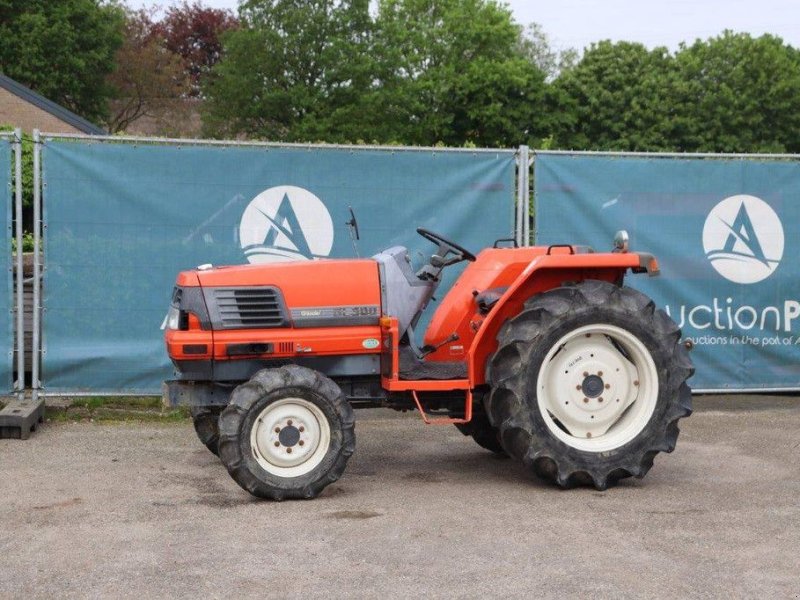 Traktor a típus Kubota Grandel GL300, Gebrauchtmaschine ekkor: Antwerpen (Kép 1)