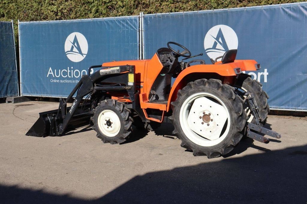 Traktor a típus Kubota GT, Gebrauchtmaschine ekkor: Antwerpen (Kép 3)