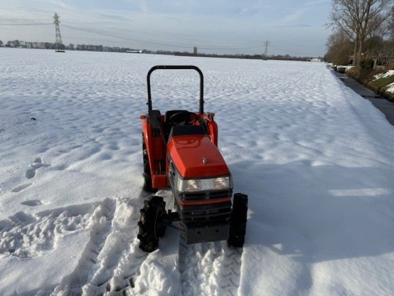 Traktor del tipo Kubota GT19, Gebrauchtmaschine In Klaaswaal (Immagine 7)