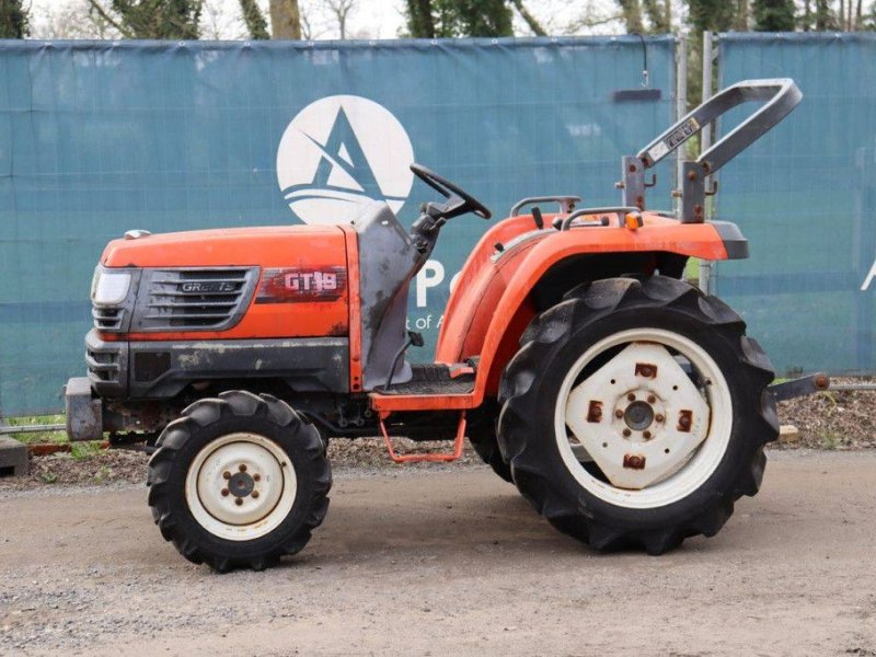 Traktor от тип Kubota GT19, Gebrauchtmaschine в Antwerpen (Снимка 1)